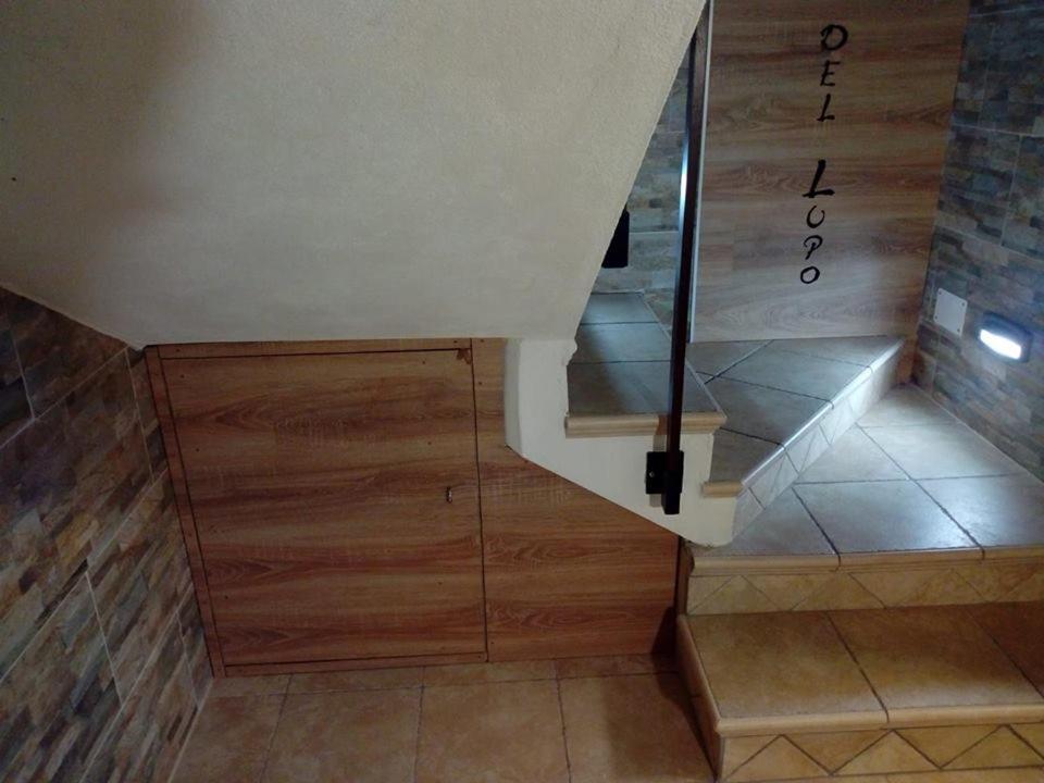 B&B Il Rifugio Del Lupo - E6721 Paringianu Kültér fotó