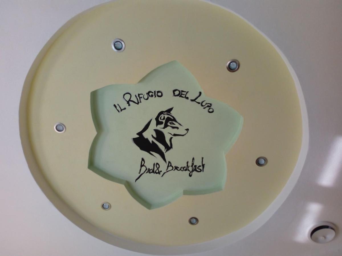 B&B Il Rifugio Del Lupo - E6721 Paringianu Kültér fotó